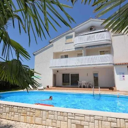 Apartment In Balcony, Air Conditioning, Wlan 819-5 Porec