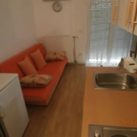 Apartment In Balcony, Air Conditioning, Wlan 819-5 *