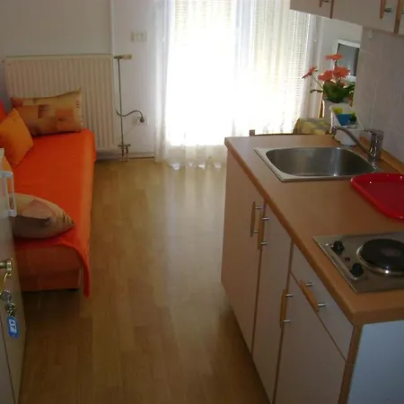 Apartment In Balcony, Air Conditioning, Wlan 819-5 Poreč