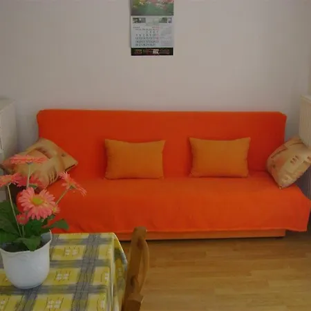 Apartment In Balcony, Air Conditioning, Wlan 819-5 Porec